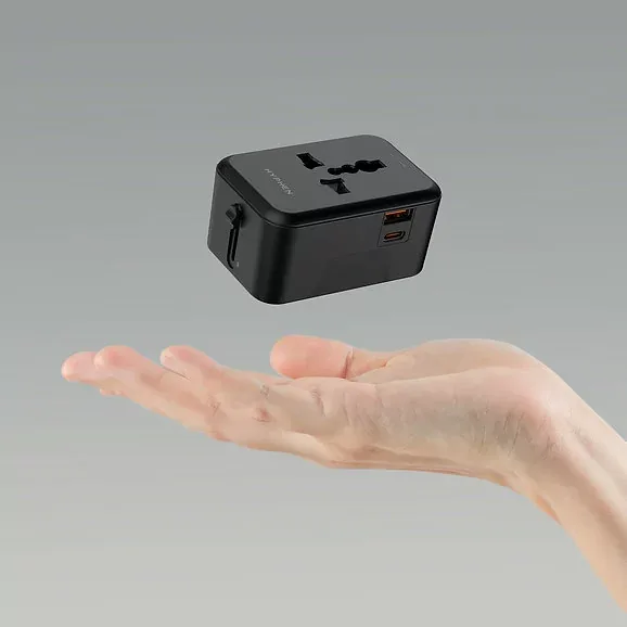 Hyphen Charge Point Universal Travel Adaptor 20W Black HTA-BK20W0000