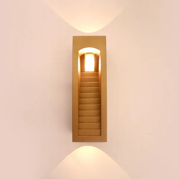 Tronic 10W LED Outdoor Wall Light - IP54 Warm White
