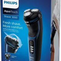 Philips Rechargeable Aqua Touch Shaver Wet or Dry S3232