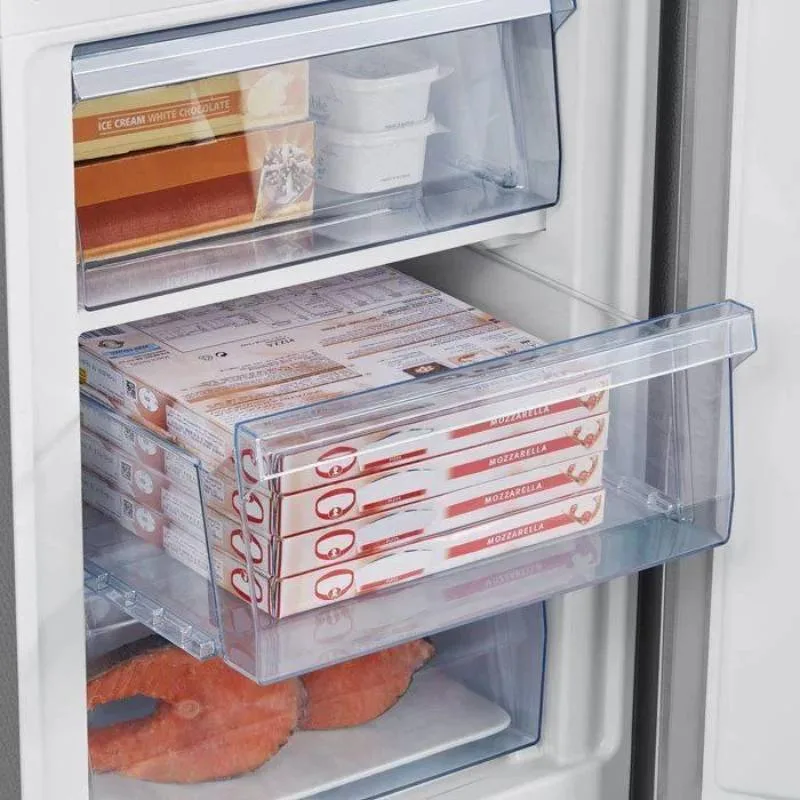 Hisense Refrigerator 263L, Bottom Freezer, Water Dispenser, Defrost Cooling, A+ Energy Class, LED Light, Black Mirror H370BMIB-WD