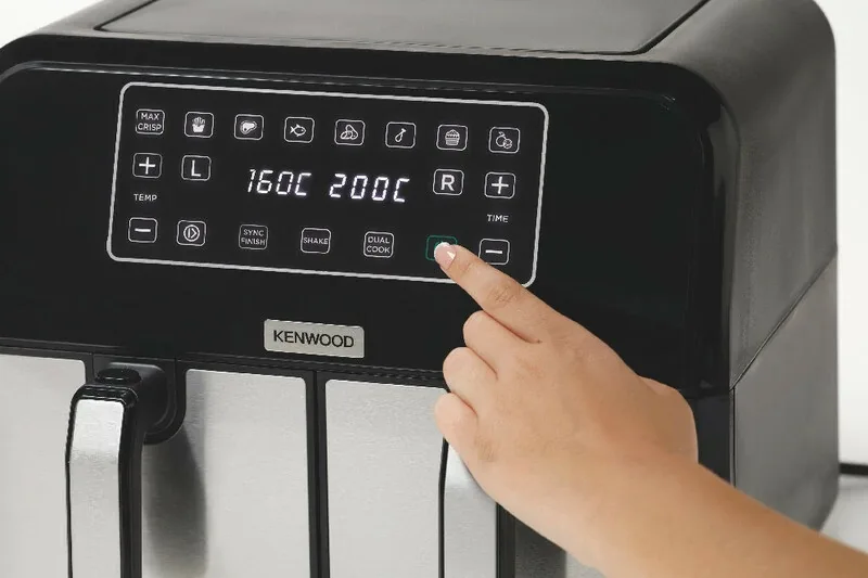 Kenwood Digital Twin Air Fryer 1.7KG+1.7KG 4L+4L XXXL Capacity with DualZone Technology & Dual Frying Baskets for Frying, Grilling, Broiling, Roasting, Baking, Toasting & Reheating HFM75.000MB