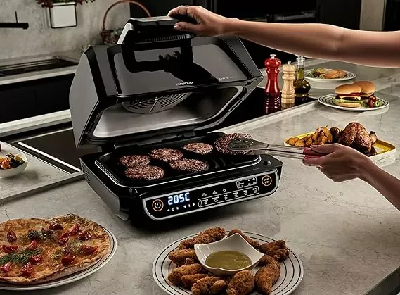 Kenwood Airfryer 8l Digital Touch Screen 4 in 1 Fry, Grill, Roast and Bake 1700w Ghf40.000bk4 Grill Levels, 8 Preset Functions - Grill, Air Crisp, Roast, Bake, Pizza, Reheat, Dehydrate & Manual Function