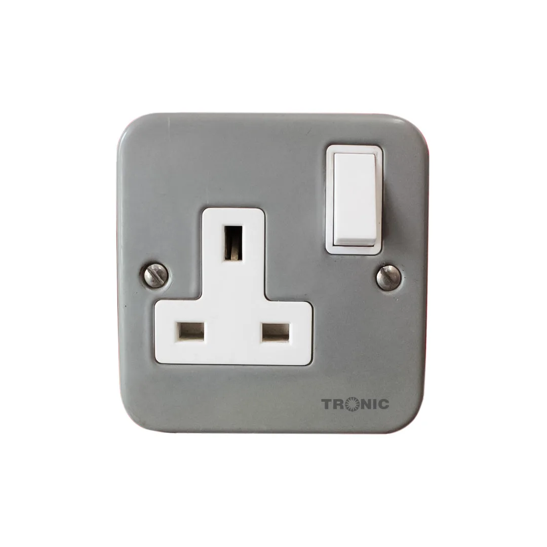 Tronic Metal 13A Switched Socket Outlet