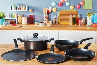 Tefal Easy Cook Frypan 20cm Non Electric B5540202 aluminium material with heat indicator dishwasher safe and pfoa safe