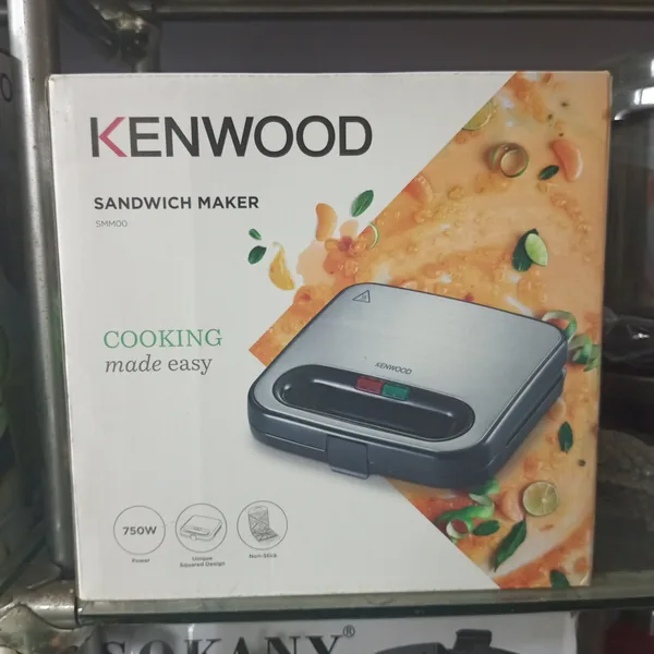 Kenwood Sandwich Maker SMM00 750W Non-Stick