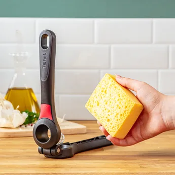 Tefal Ingenio Garlic Press 19x4 cm Removable Grid Stainless Steel Award Winning Design K2072614