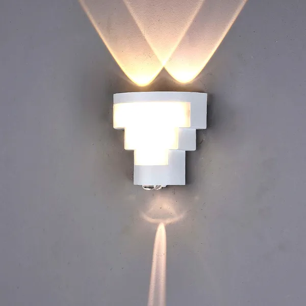 Tronic 6W LED Outdoor Wall Light - IP54 Warm White