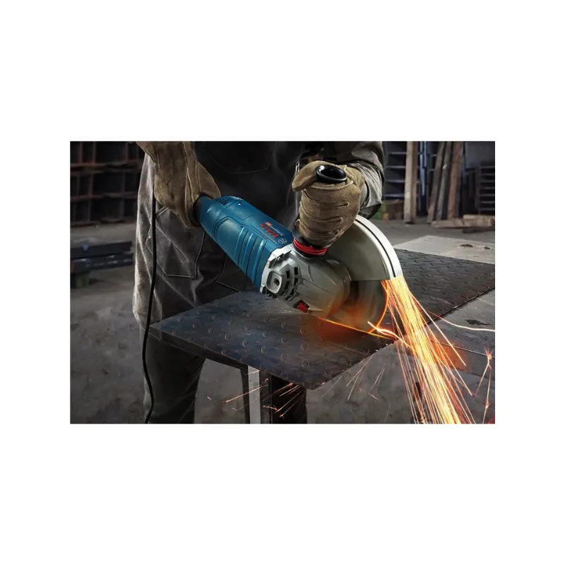 Bosch Angle Grinder, 7 Inch, 2400W, 8,500 rpm, GWS 24-180 5 Bosch Angle Grinder, 7 Inch, 2400W, 8,500 rpm, GWS 24-180