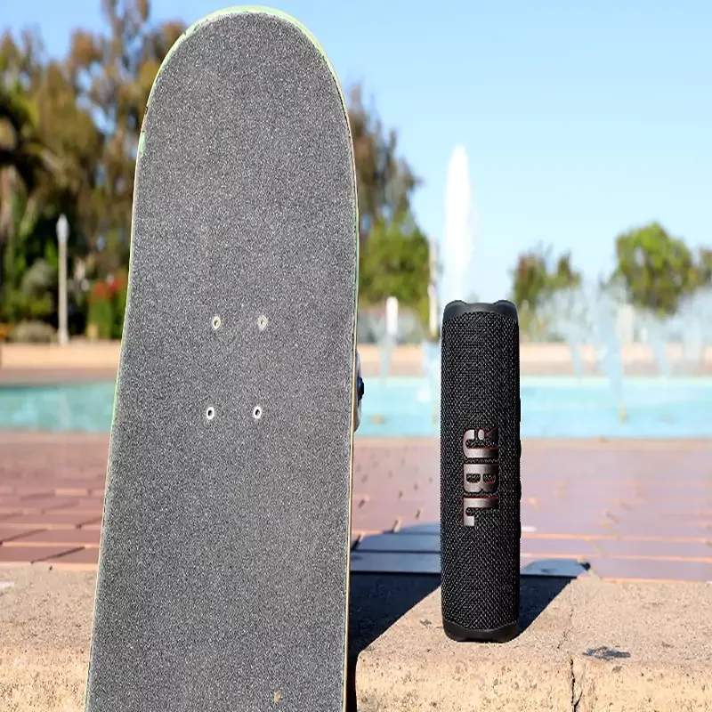 JBL Portable Waterproof Speaker Flip 6