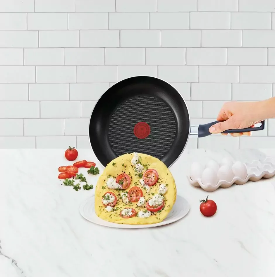Tefal Total Frypan 28cm Nonstick Induction G1520644 aluminium material heat indicator thermo signal titanium coating made in france