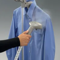Kenwood Garment Steamer 2l Tank Suit Hanger 1500w Gsp65.000wh - Hand Cord Device Storage Folding Rack Telescopic Pole Rotary Wheels