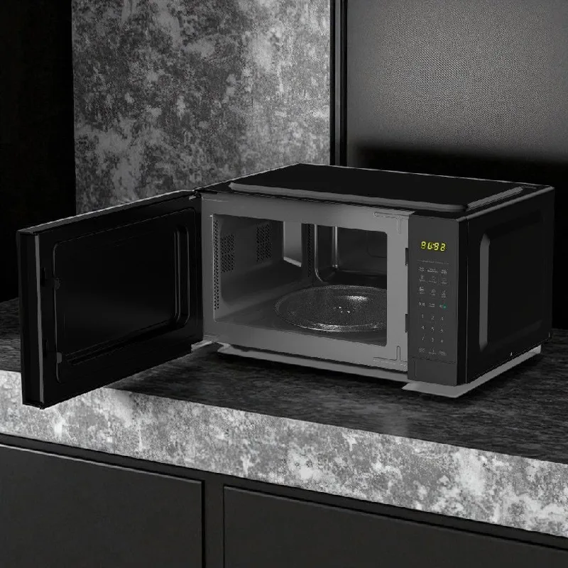 Hisense Digital Microwave Oven 20L 700W with Child Safety Lock, 11 Power Levels, Black H20MOBS15