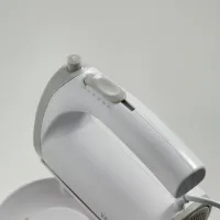 Kenwood Hand Mixer 5 Speed with Turbo Function 300w Hmp22.000wh - 2 Beaters For Eggs And Cream And 2 Hooks For Mixing Dough 5 Speeds With Turbo Function