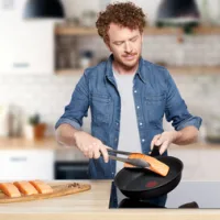 Tefal Unlimited Frypan 20cm Nonstick Induction G2550243 aluminium material with heat indicator dishwasher safe and pfoa safe